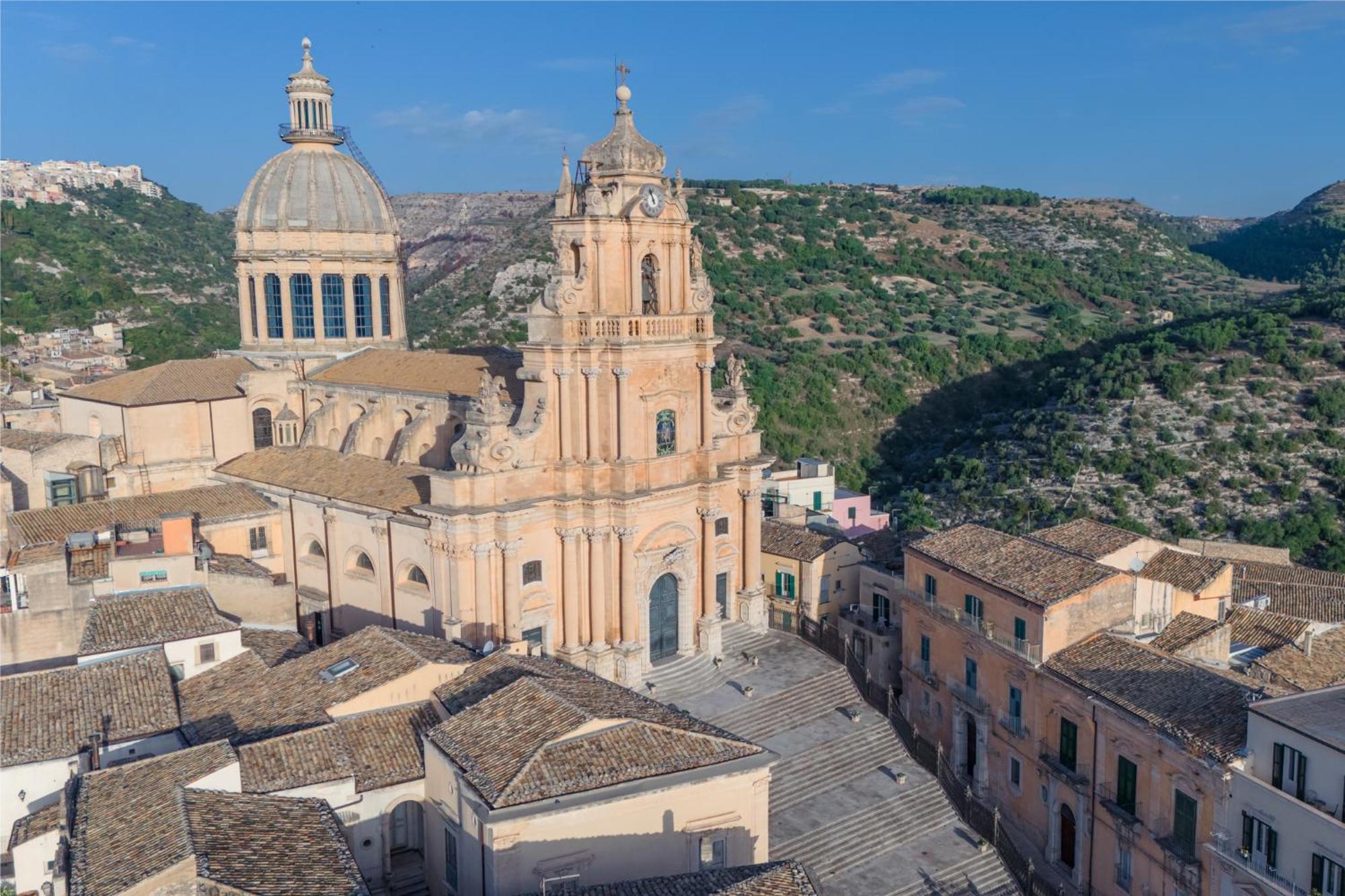 Appartamenti Vista Duomo - Ibla - Pomelia Ragusa Luaran gambar