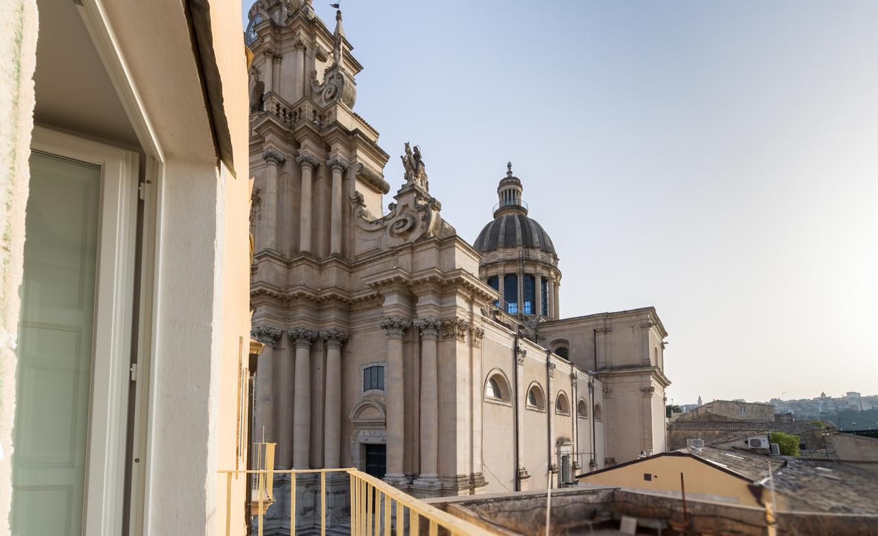 Appartamenti Vista Duomo - Ibla - Pomelia Ragusa Luaran gambar