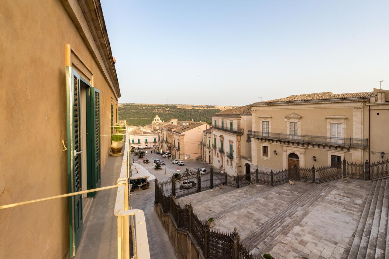 Appartamenti Vista Duomo - Ibla - Pomelia Ragusa Luaran gambar