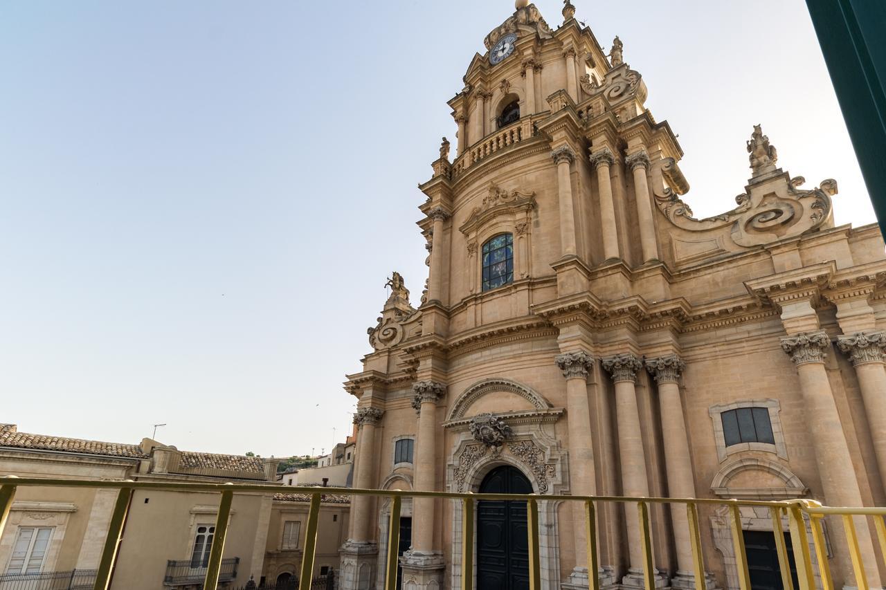 Appartamenti Vista Duomo - Ibla - Pomelia Ragusa Luaran gambar